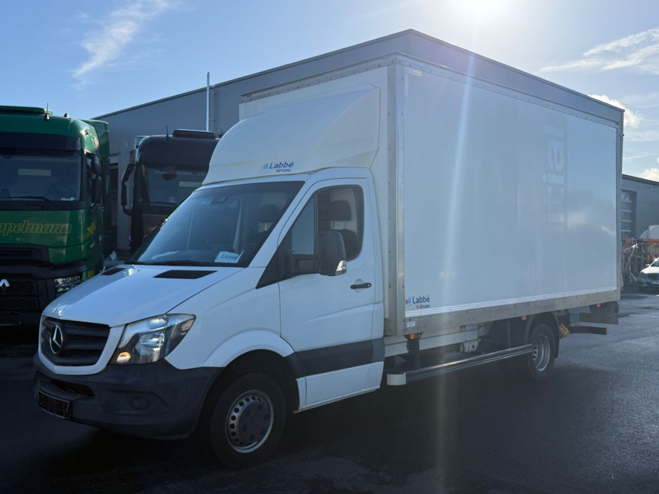 Mercedes-Benz Sprinter 516 cdi Koffer, Lbw, Automatik - Лекотоварен автомобил фургон: снимка 2 Mercedes-Benz Sprinter 516 cdi Koffer, Lbw, Automatik - Лекотоварен автомобил фургон: снимка 2