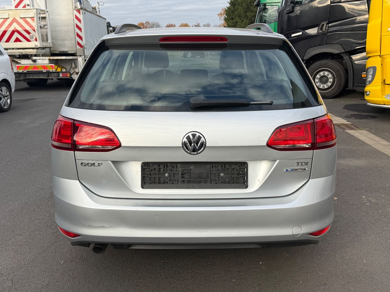 Комби Volkswagen Golf 7 1.6tdi Variant Trendline Klima, Shz: снимка 12
