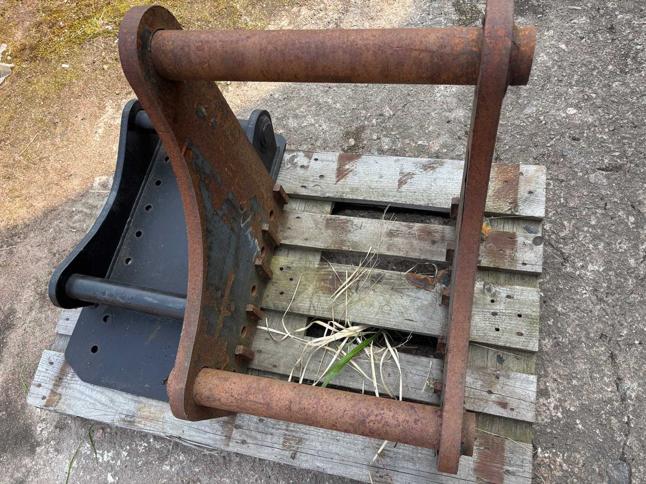 Bucket S bracket S70 and S60 - Кофа: снимка 5 Bucket S bracket S70 and S60 - Кофа: снимка 5