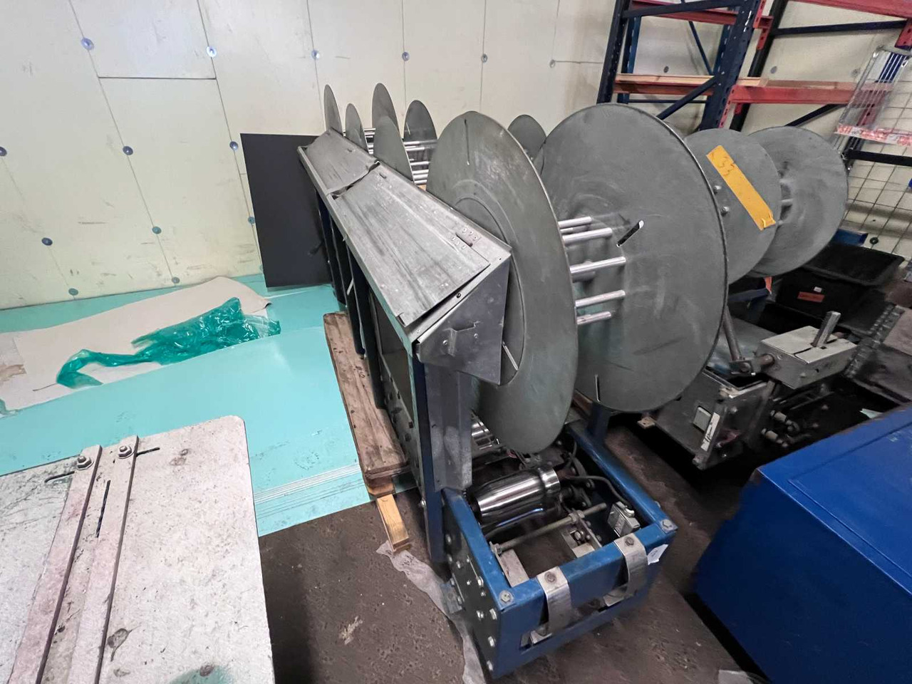 Gutter machine Piscine PP 125/250 - Машина: снимка 1 Gutter machine Piscine PP 125/250 - Машина: снимка 1