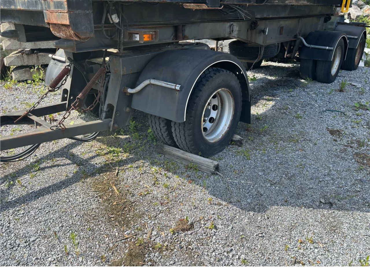 Hooklift trailer Kome - Мултилифт/ Лифтдъмпер ремарке: снимка 1 Hooklift trailer Kome - Мултилифт/ Лифтдъмпер ремарке: снимка 1