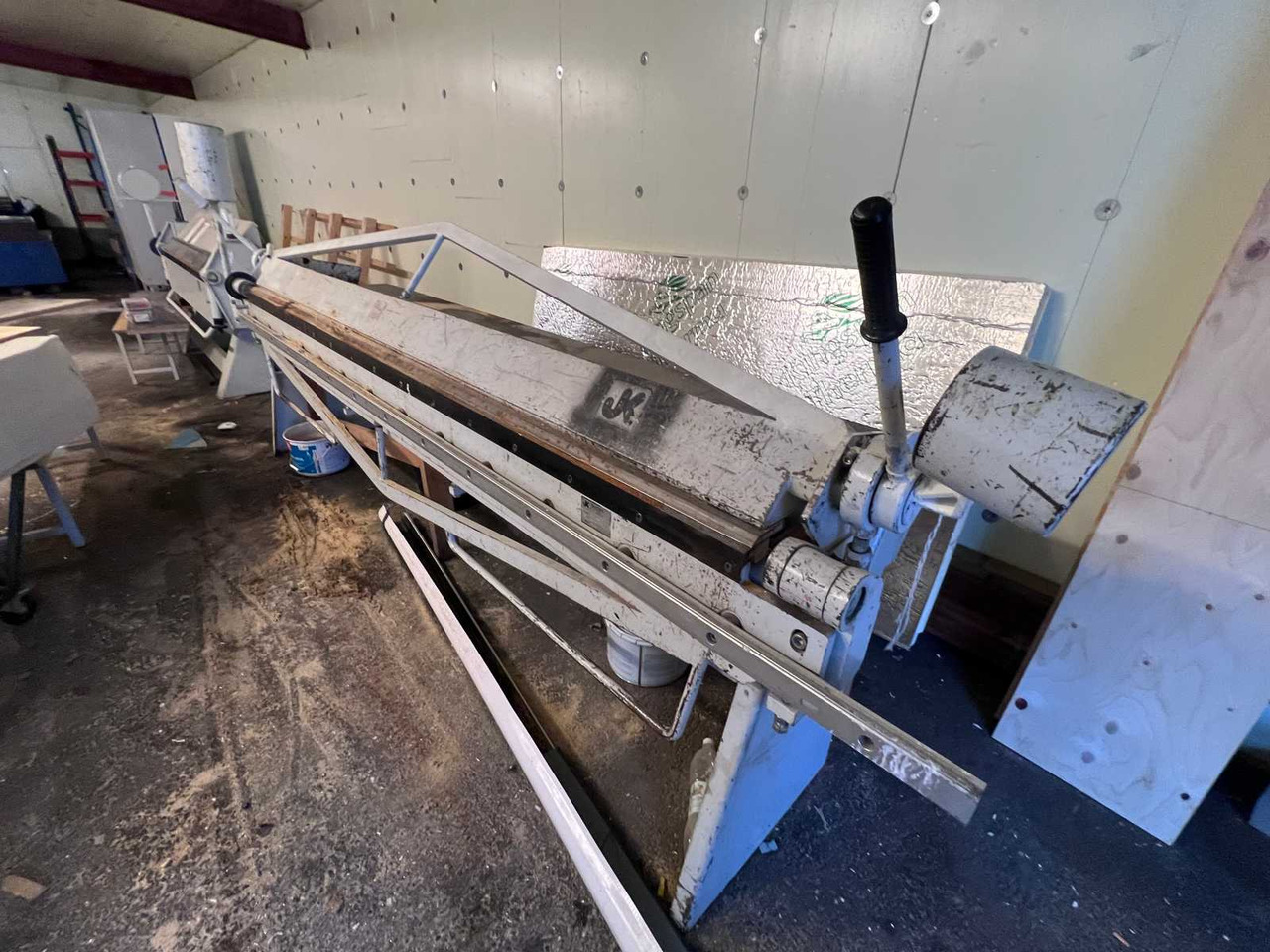 Sheet metal bending machine JK-Kone LK-E 25-3050 - Металообработваща машина: снимка 2 Sheet metal bending machine JK-Kone LK-E 25-3050 - Металообработваща машина: снимка 2