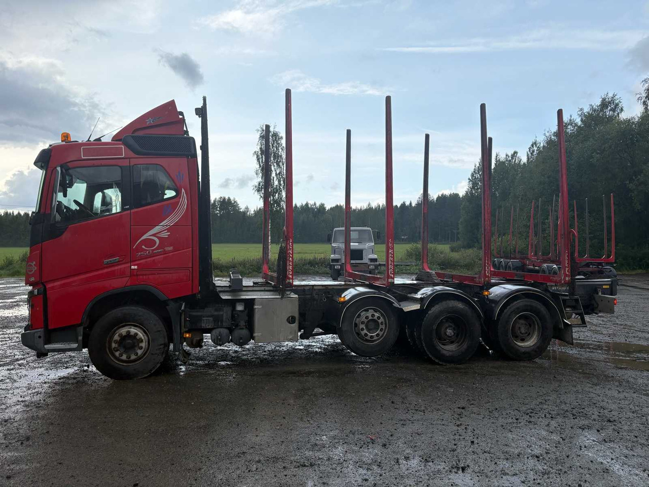 Timber truck Volvo FH16 750 16.1 - Камион за дърва: снимка 4 Timber truck Volvo FH16 750 16.1 - Камион за дърва: снимка 4