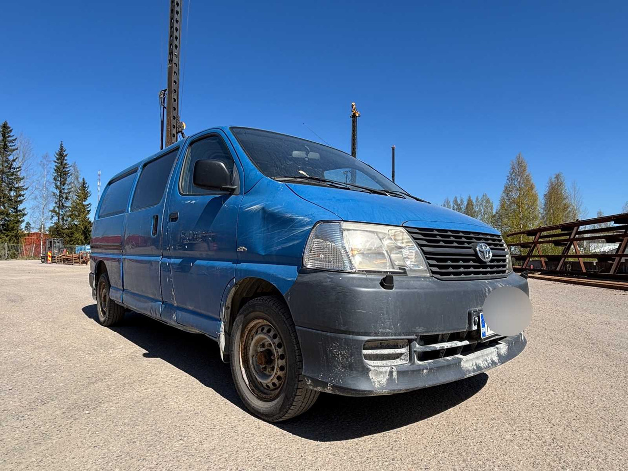 Van Toyota Hiace 2.5TD - Товарен бус: снимка 1 Van Toyota Hiace 2.5TD - Товарен бус: снимка 1