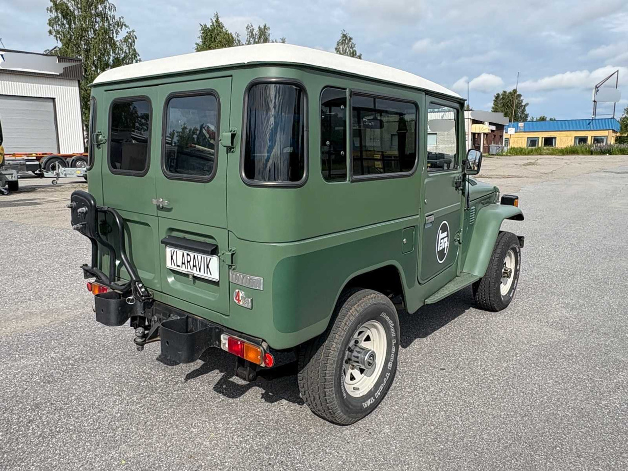 Vintage car Toyota Land Cruiser BJ40 - Джип: снимка 5 Vintage car Toyota Land Cruiser BJ40 - Джип: снимка 5