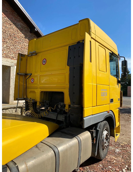 DAF XF 95.430 - Влекач: снимка 4 DAF XF 95.430 - Влекач: снимка 4