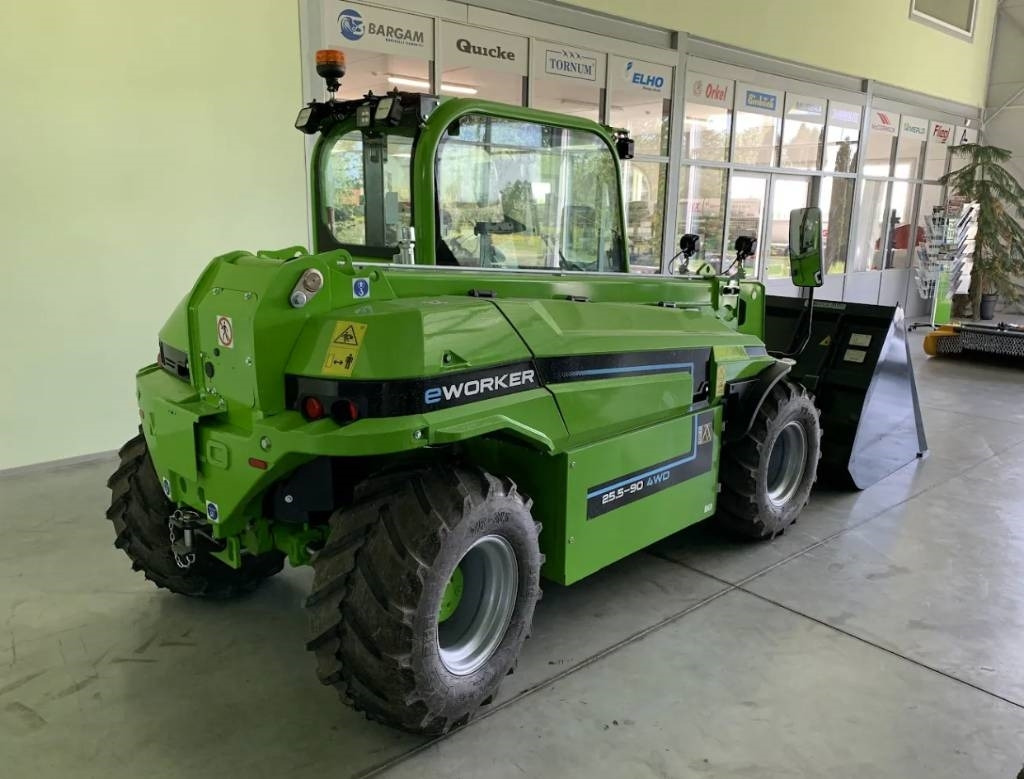 Merlo EW25.5-90 4WD - Телескопичен товарач: снимка 2 Merlo EW25.5-90 4WD - Телескопичен товарач: снимка 2