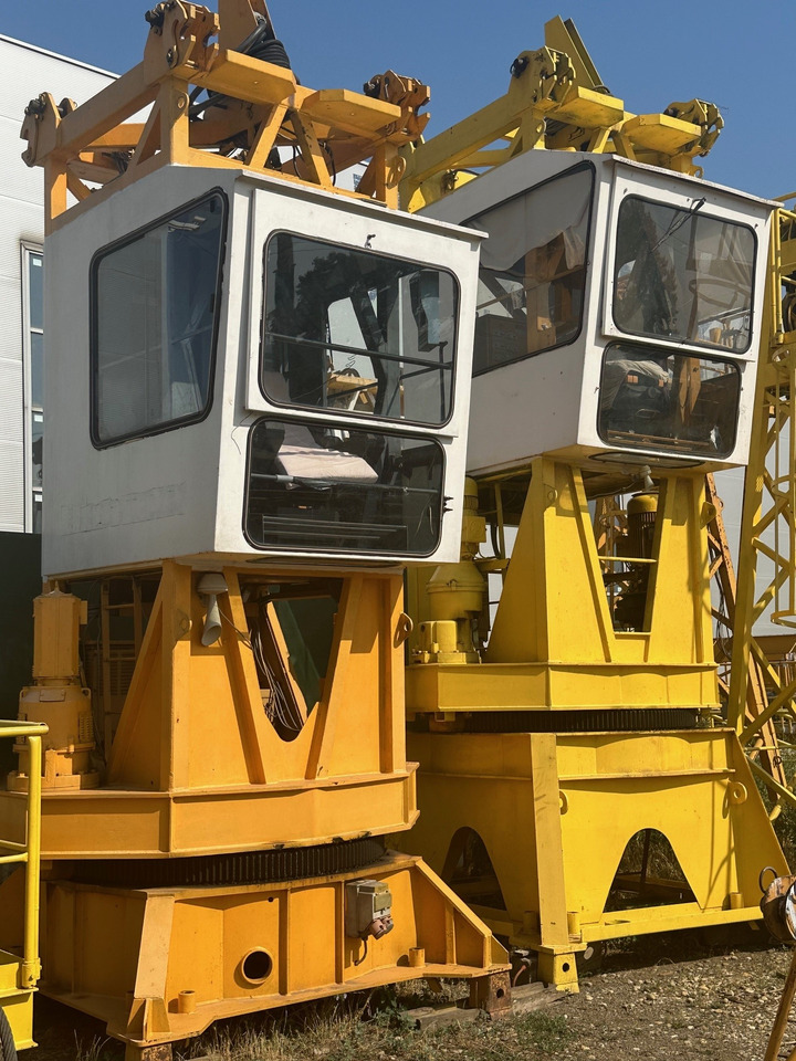 LIEBHERR 180 EC-H10 - Кулокран: снимка 1 LIEBHERR 180 EC-H10 - Кулокран: снимка 1