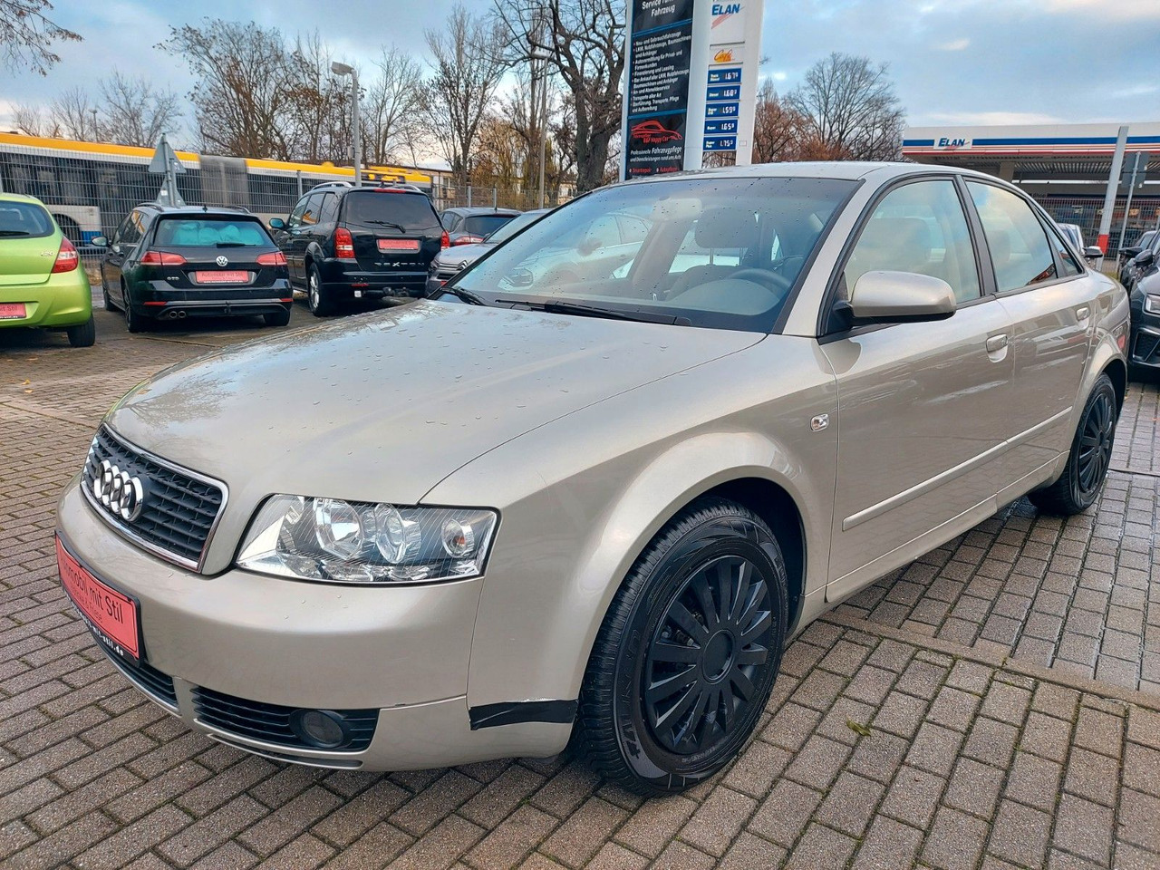 Audi A4 1.6 Limousine Klima Sitzheiz. PDC AHK - Седан: снимка 5 Audi A4 1.6 Limousine Klima Sitzheiz. PDC AHK - Седан: снимка 5
