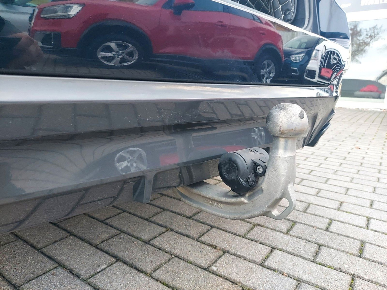 Комби BMW 540 5 Touring xDrive M Sport Pro Pano H&K Massag: снимка 31