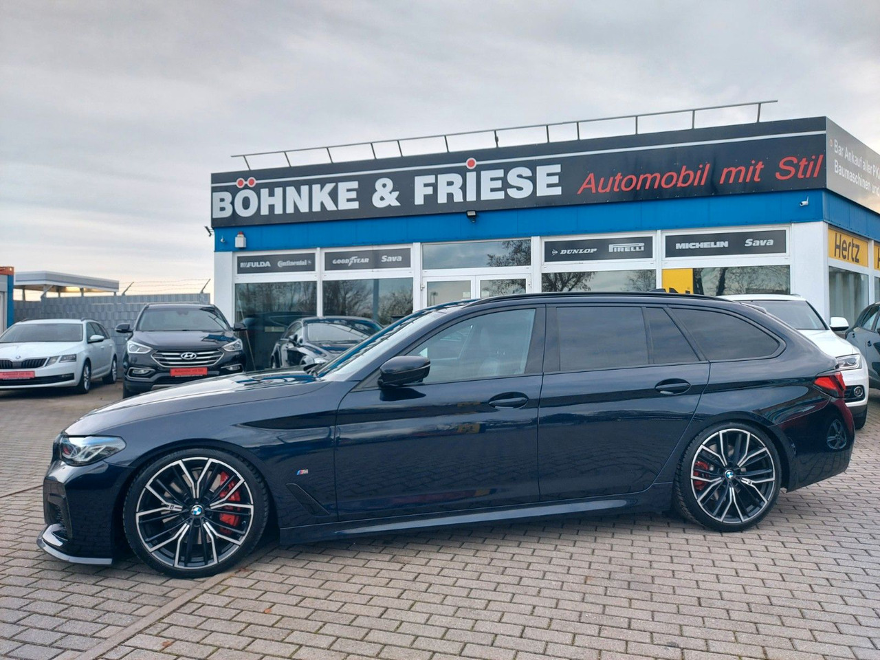 Комби BMW 540 5 Touring xDrive M Sport Pro Pano H&K Massag: снимка 10