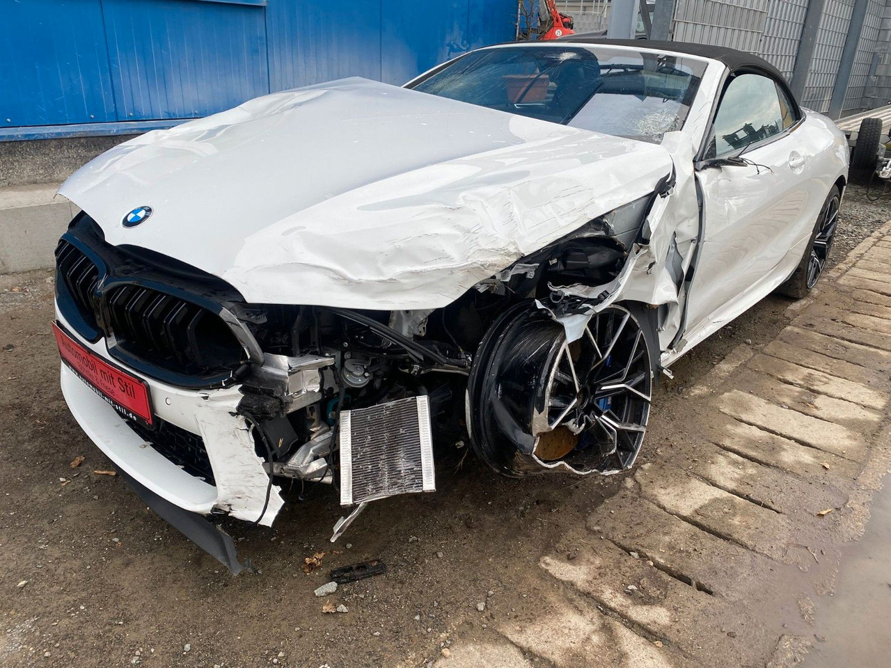 BMW M8 Baureihe M8 Cabrio Competition - Кабриолет: снимка 5 BMW M8 Baureihe M8 Cabrio Competition - Кабриолет: снимка 5