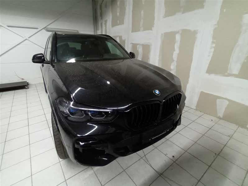 BMW X5 xDrive 40 i M Sport LED HEAD UP STANDHEIZUNG - Джип: снимка 4 BMW X5 xDrive 40 i M Sport LED HEAD UP STANDHEIZUNG - Джип: снимка 4