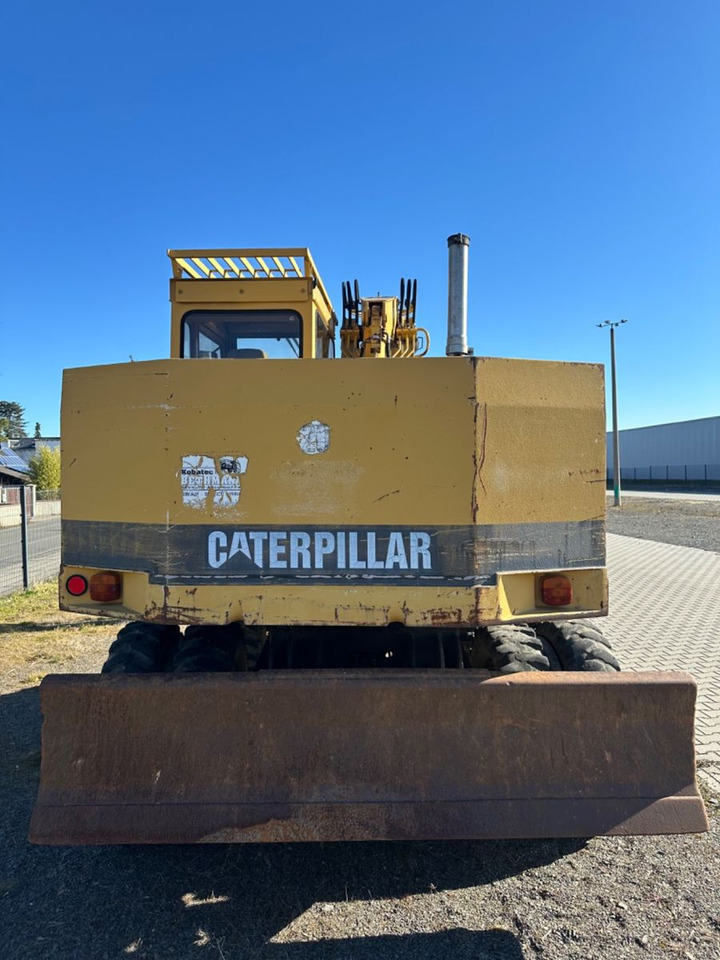 CAT 206 B FT + SCHAUFELN 2X GR. - Колесен багер: снимка 4 CAT 206 B FT + SCHAUFELN 2X GR. - Колесен багер: снимка 4