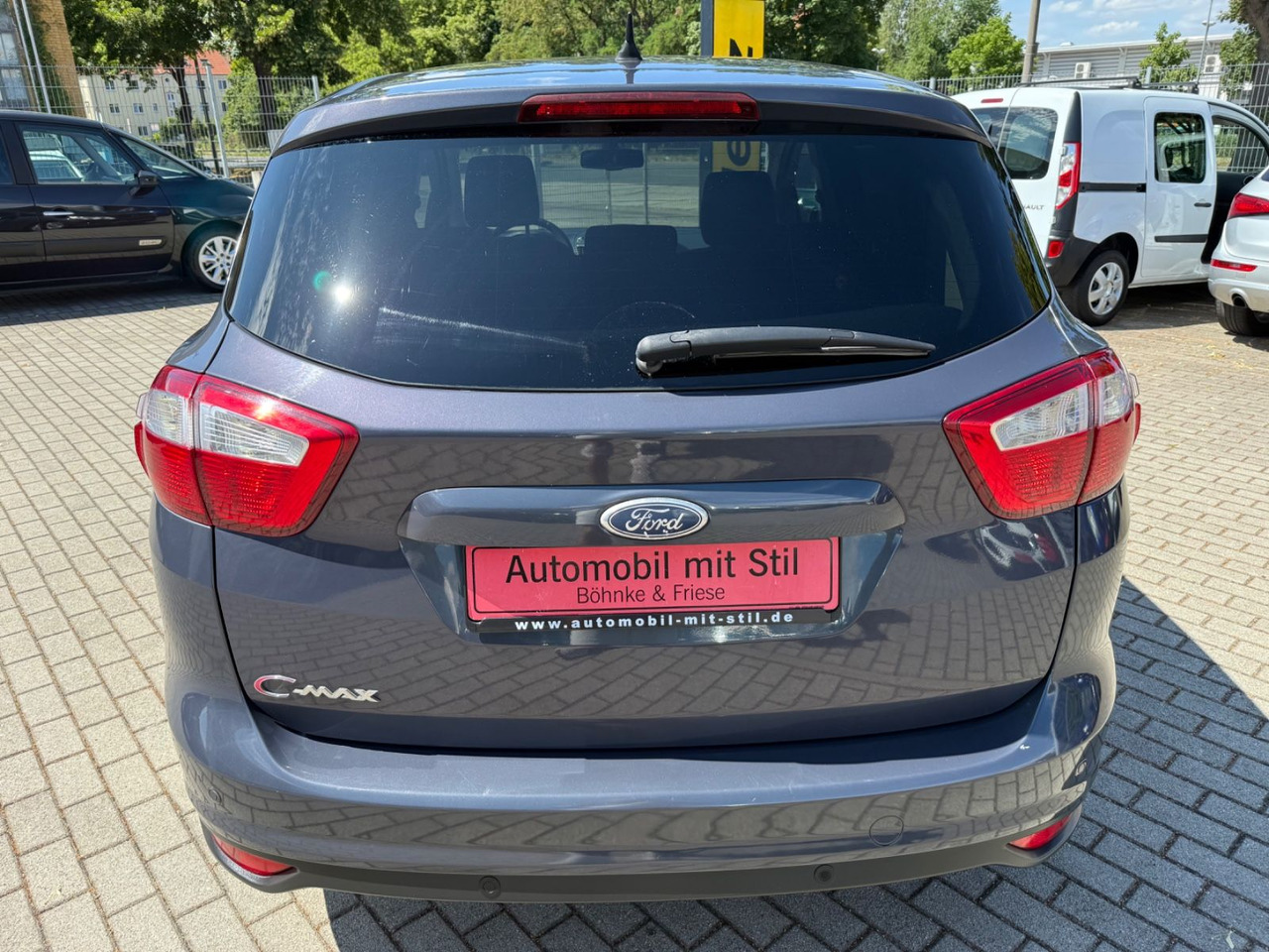 Ford C-Max C-MAX Titanium XENON PDC KLIMA SHZ - Пътнически бус: снимка 4 Ford C-Max C-MAX Titanium XENON PDC KLIMA SHZ - Пътнически бус: снимка 4