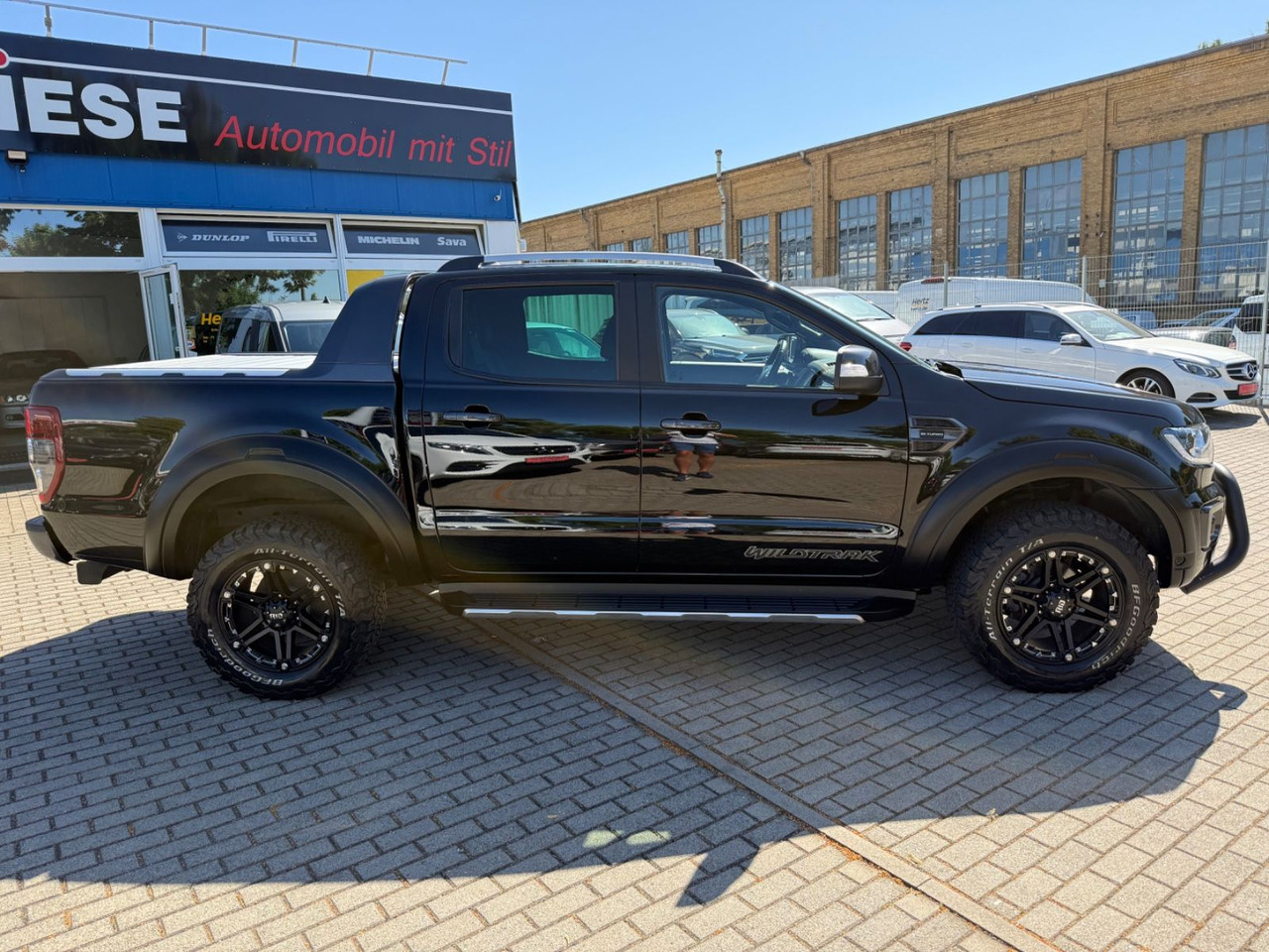 Ford Ranger Wildtrak Doppelkabine 4x4 Raptor LED NAVI - Джип: снимка 3 Ford Ranger Wildtrak Doppelkabine 4x4 Raptor LED NAVI - Джип: снимка 3