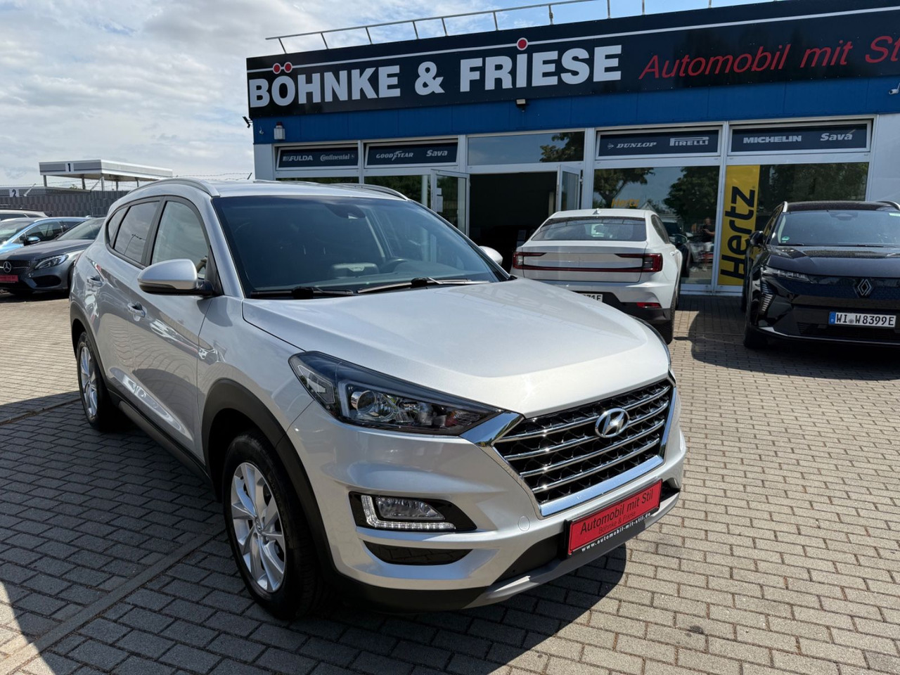 Hyundai Tucson Trend 2WD SHZ KLIMAA. PDC NAVI TEMPOMAT - Джип: снимка 1 Hyundai Tucson Trend 2WD SHZ KLIMAA. PDC NAVI TEMPOMAT - Джип: снимка 1
