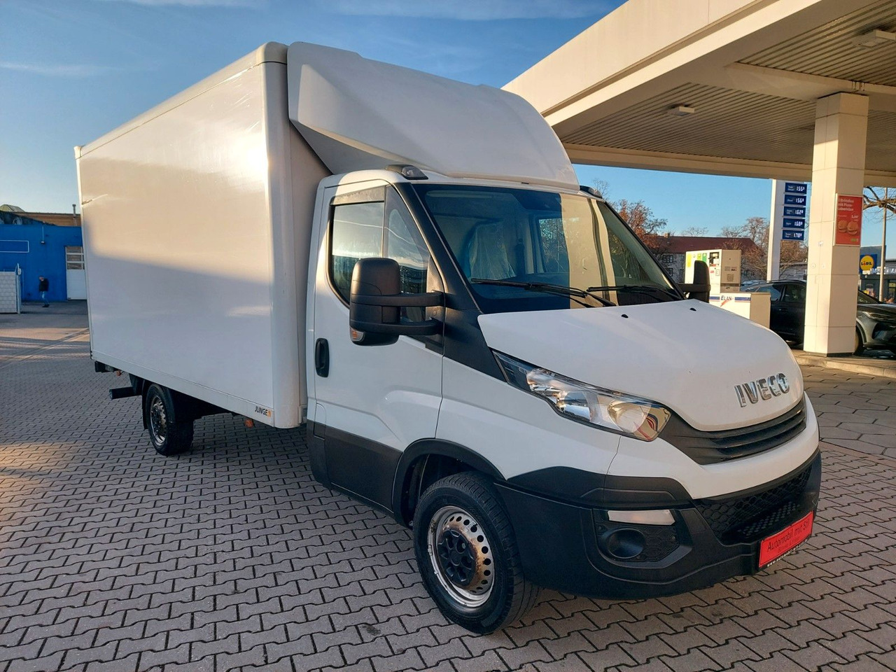 Iveco Daily 35s16 KOFFER LBW KLIMA - Лекотоварен автомобил фургон: снимка 2 Iveco Daily 35s16 KOFFER LBW KLIMA - Лекотоварен автомобил фургон: снимка 2