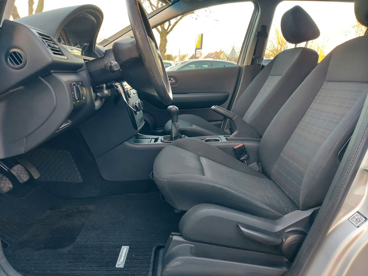 Лек автомобил Mercedes-Benz A 150 5 Türen Klimaautomatik Sitzheizung: снимка 11