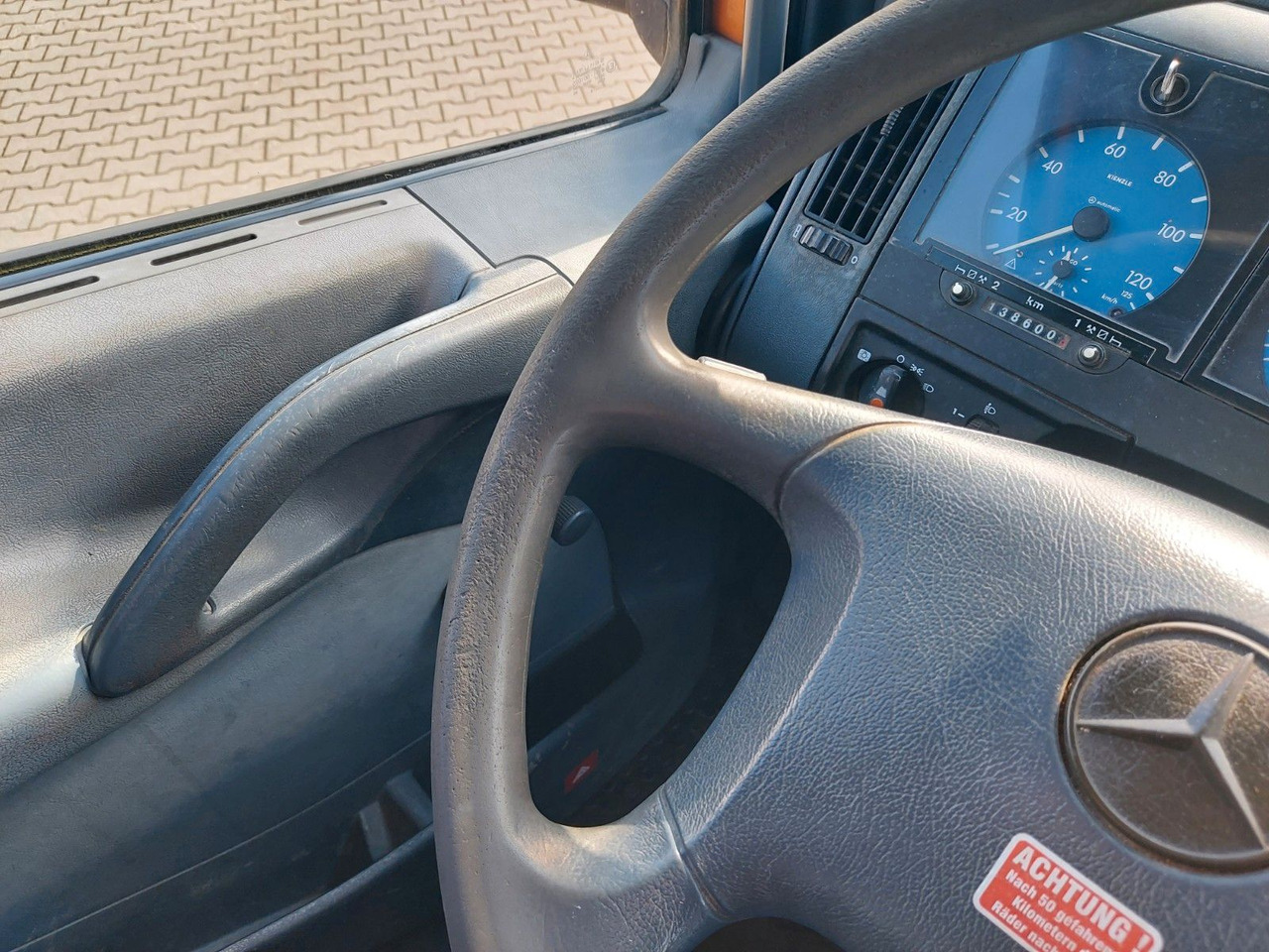 Автовишка Mercedes-Benz ATEGO 1323 HUBSTEIGER WUMAG WT220H: снимка 15 Автовишка Mercedes-Benz ATEGO 1323 HUBSTEIGER WUMAG WT220H: снимка 15