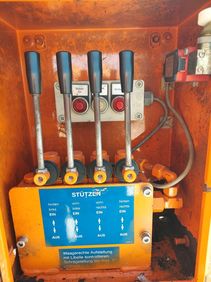 Автовишка Mercedes-Benz ATEGO 1323 HUBSTEIGER WUMAG WT220H: снимка 20 Автовишка Mercedes-Benz ATEGO 1323 HUBSTEIGER WUMAG WT220H: снимка 20