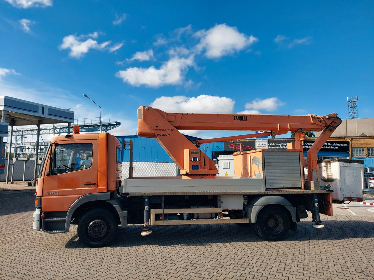 Автовишка Mercedes-Benz ATEGO 1323 HUBSTEIGER WUMAG WT220H: снимка 7 Автовишка Mercedes-Benz ATEGO 1323 HUBSTEIGER WUMAG WT220H: снимка 7