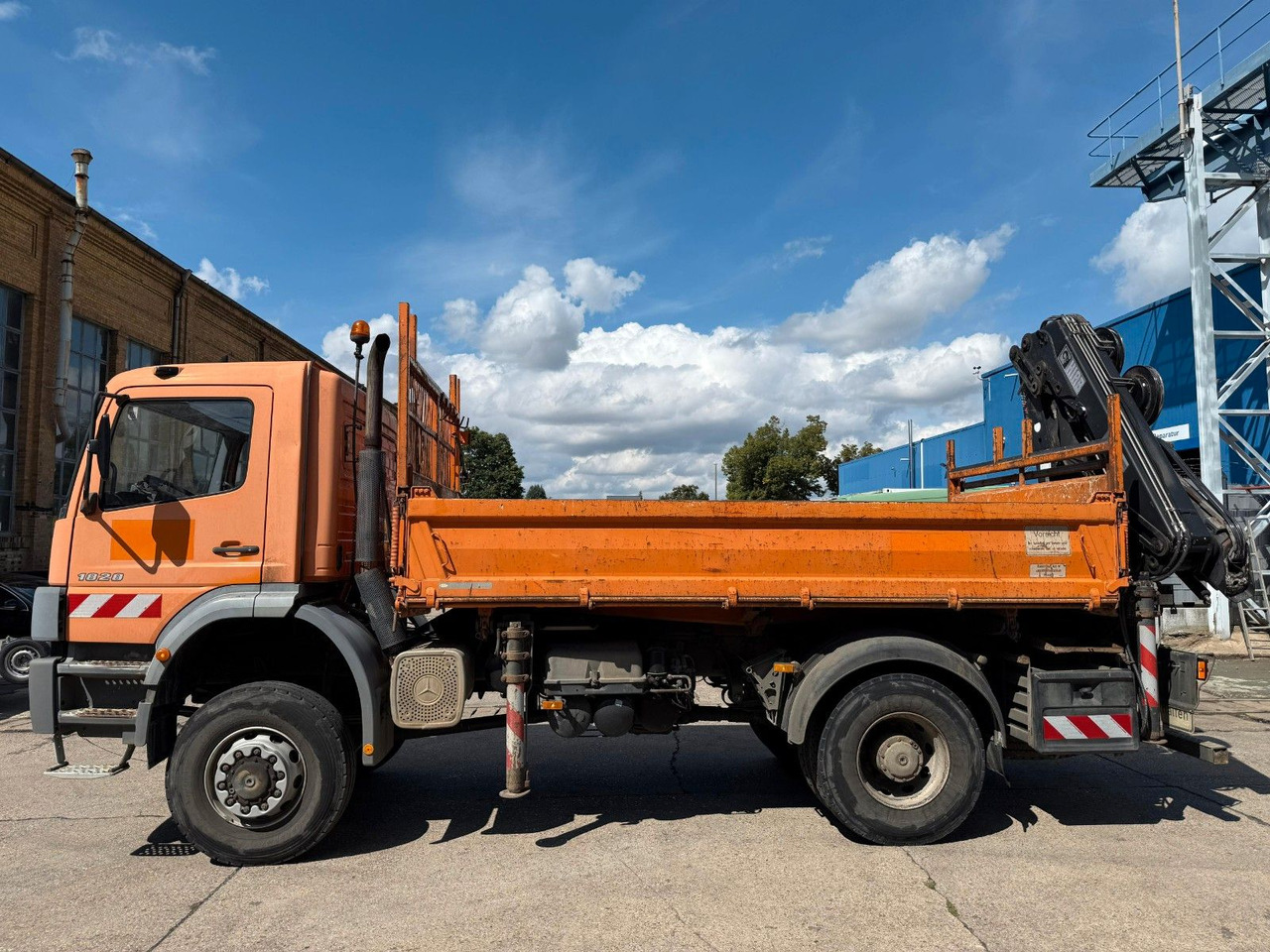 Самосвал камион, Камион с кран Mercedes-Benz ATEGO 1828 4X4 MEILER + HIAB KRAN 144 FS-3: снимка 10