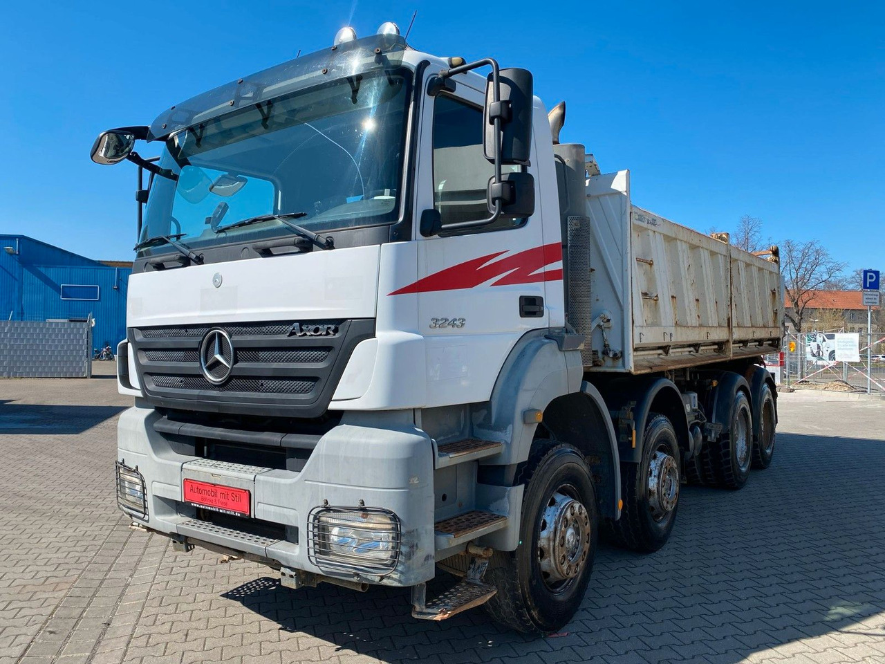 Mercedes-Benz Axor 2 C 4-Achser 3243 8x4 Kipp RETARDER MEILLER - Самосвал камион: снимка 3 Mercedes-Benz Axor 2 C 4-Achser 3243 8x4 Kipp RETARDER MEILLER - Самосвал камион: снимка 3