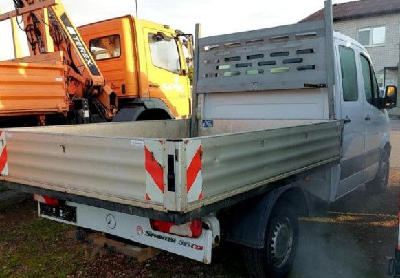 Mercedes-Benz Sprinter II Pritsche/DoKa 315 CDI AHK TÜV 27 - Бордови бус, Бус с двойна кабина: снимка 4 Mercedes-Benz Sprinter II Pritsche/DoKa 315 CDI AHK TÜV 27 - Бордови бус, Бус с двойна кабина: снимка 4