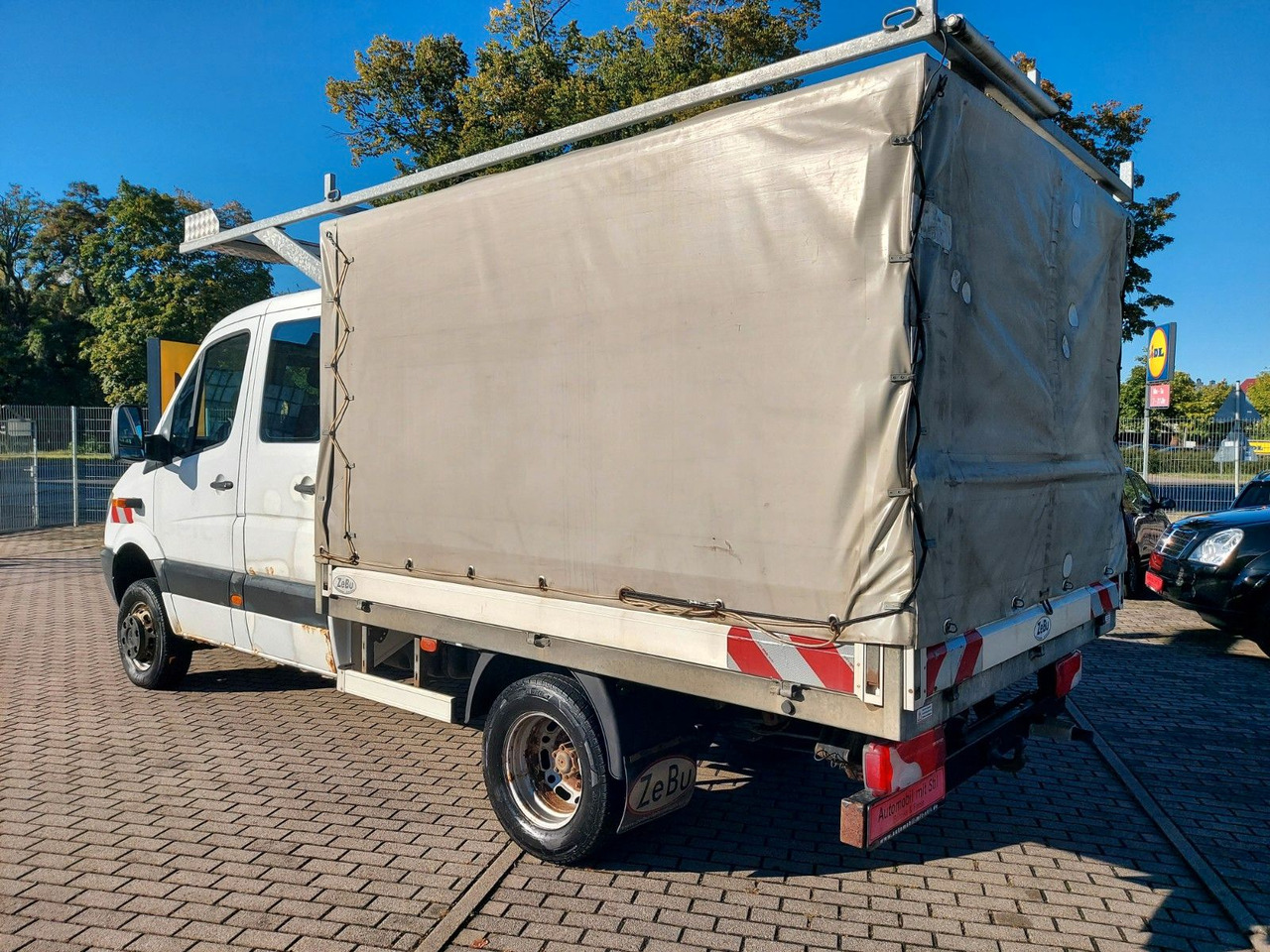 Mercedes-Benz Sprinter II Pritsche DoKa 516 4X4 Plane 6 Sitze - Брезентов бус, Бус с двойна кабина: снимка 4 Mercedes-Benz Sprinter II Pritsche DoKa 516 4X4 Plane 6 Sitze - Брезентов бус, Бус с двойна кабина: снимка 4