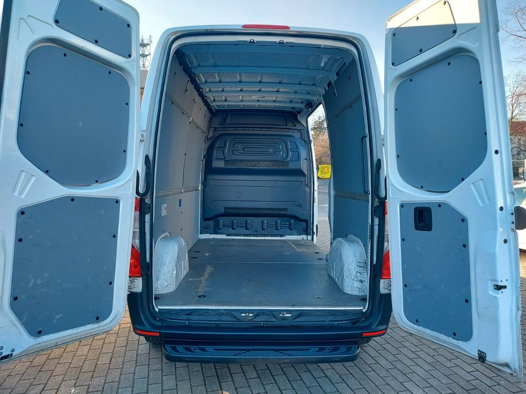 Mercedes-Benz Sprinter III Kasten FWD 211 CDI L2 H2 KLIMA hoch - Микробус, Пътнически бус: снимка 2 Mercedes-Benz Sprinter III Kasten FWD 211 CDI L2 H2 KLIMA hoch - Микробус, Пътнически бус: снимка 2