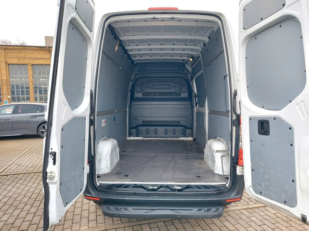 Mercedes-Benz Sprinter III Kasten FWD 211 lang hoch L2H2 Klima - Микробус, Пътнически бус: снимка 2 Mercedes-Benz Sprinter III Kasten FWD 211 lang hoch L2H2 Klima - Микробус, Пътнически бус: снимка 2