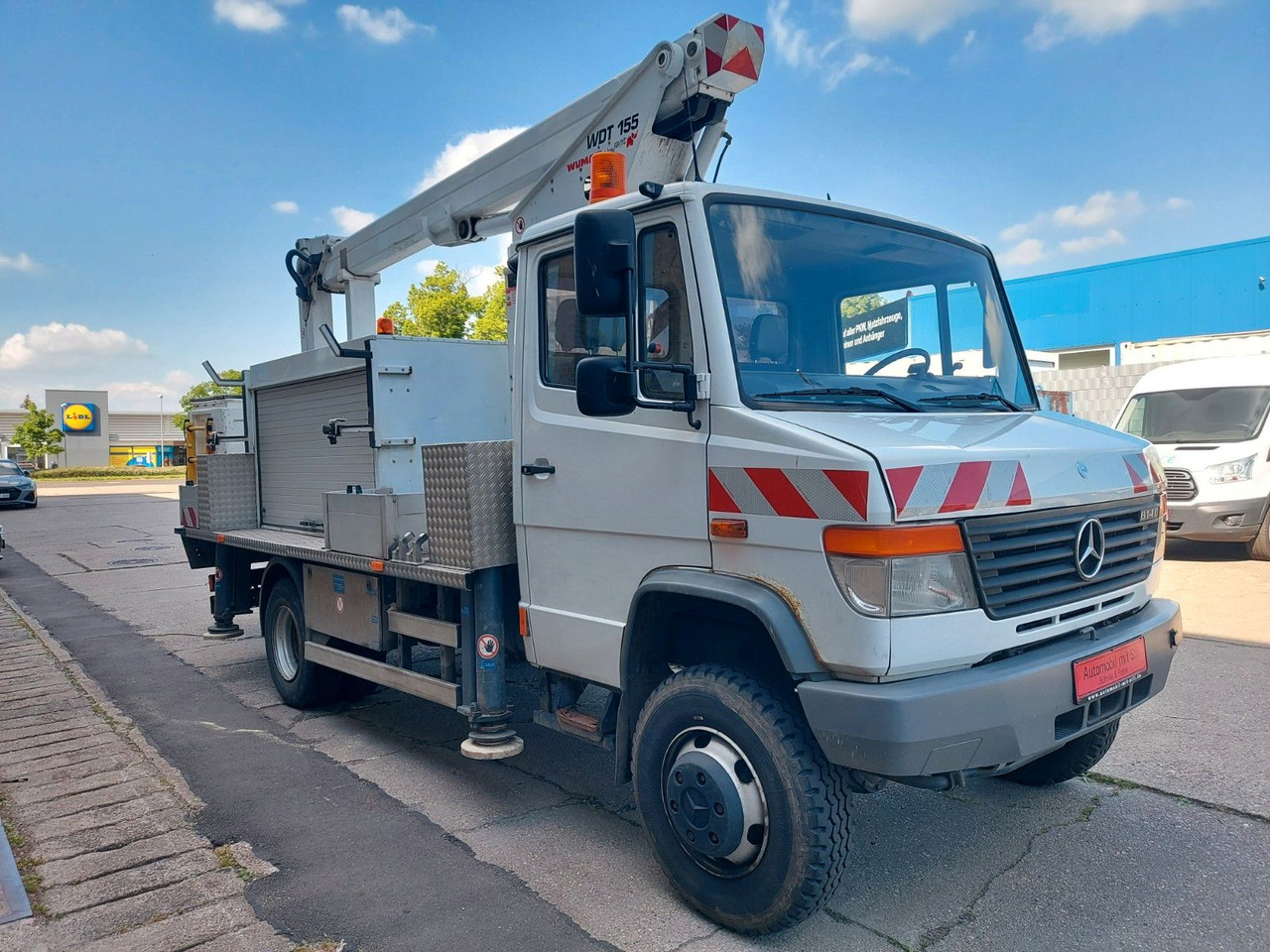 Mercedes-Benz VARIO 814D HUB Steiger WUMAG WDT 155 4X4 ALLRAD - Автовишка: снимка 2 Mercedes-Benz VARIO 814D HUB Steiger WUMAG WDT 155 4X4 ALLRAD - Автовишка: снимка 2