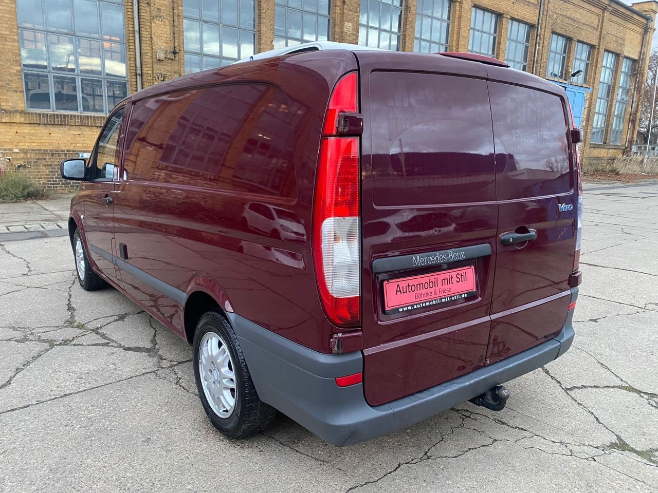 Mercedes-Benz Vito 116 CDI Lang KÜHLKASTENWAGEN KERSTNER XENON - Хладилен бус: снимка 4 Mercedes-Benz Vito 116 CDI Lang KÜHLKASTENWAGEN KERSTNER XENON - Хладилен бус: снимка 4