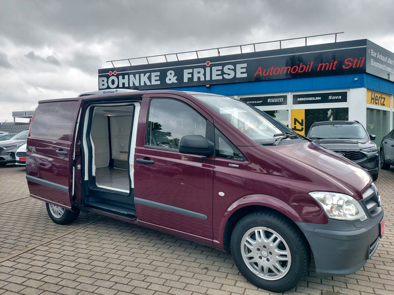 Mercedes-Benz Vito 116 CDI Lang Kühler Cooler KERSTNER 220V - Хладилен бус: снимка 1 Mercedes-Benz Vito 116 CDI Lang Kühler Cooler KERSTNER 220V - Хладилен бус: снимка 1