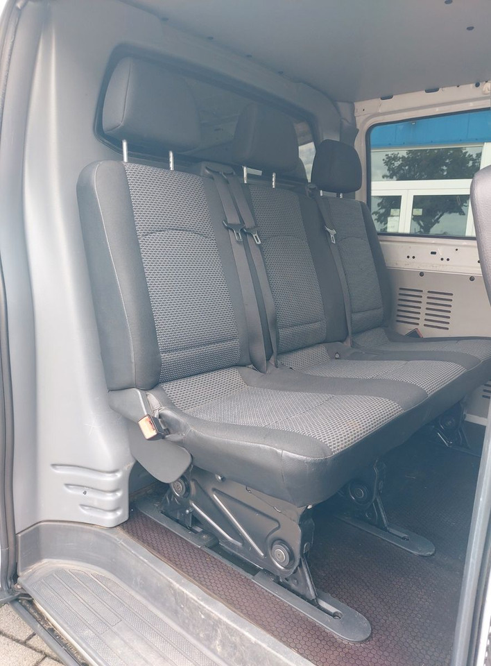 Лизинг на  Mercedes-Benz Vito Mixto 4x4 116 extralang Automatik 5 Sitze Mercedes-Benz Vito Mixto 4x4 116 extralang Automatik 5 Sitze: снимка 22