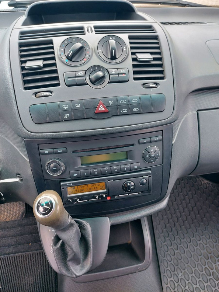 Лизинг на  Mercedes-Benz Vito Mixto 4x4 116 extralang Automatik 5 Sitze Mercedes-Benz Vito Mixto 4x4 116 extralang Automatik 5 Sitze: снимка 18