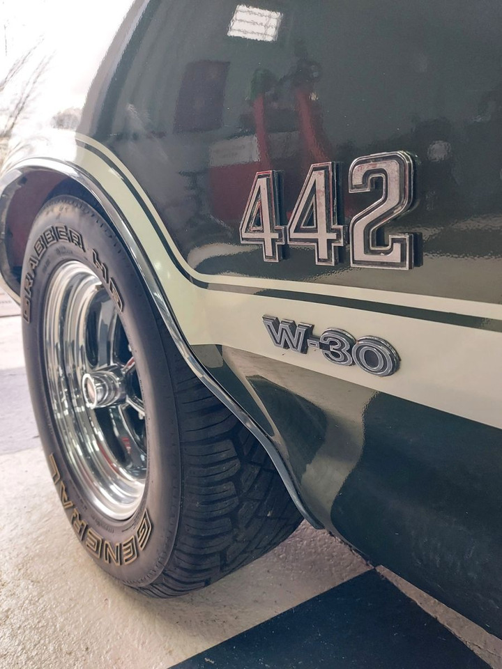 Oldsmobile Cutlass 442 V8 W30 Cabrio Coupe Hardtop H-Zulass - Кабриолет: снимка 2 Oldsmobile Cutlass 442 V8 W30 Cabrio Coupe Hardtop H-Zulass - Кабриолет: снимка 2