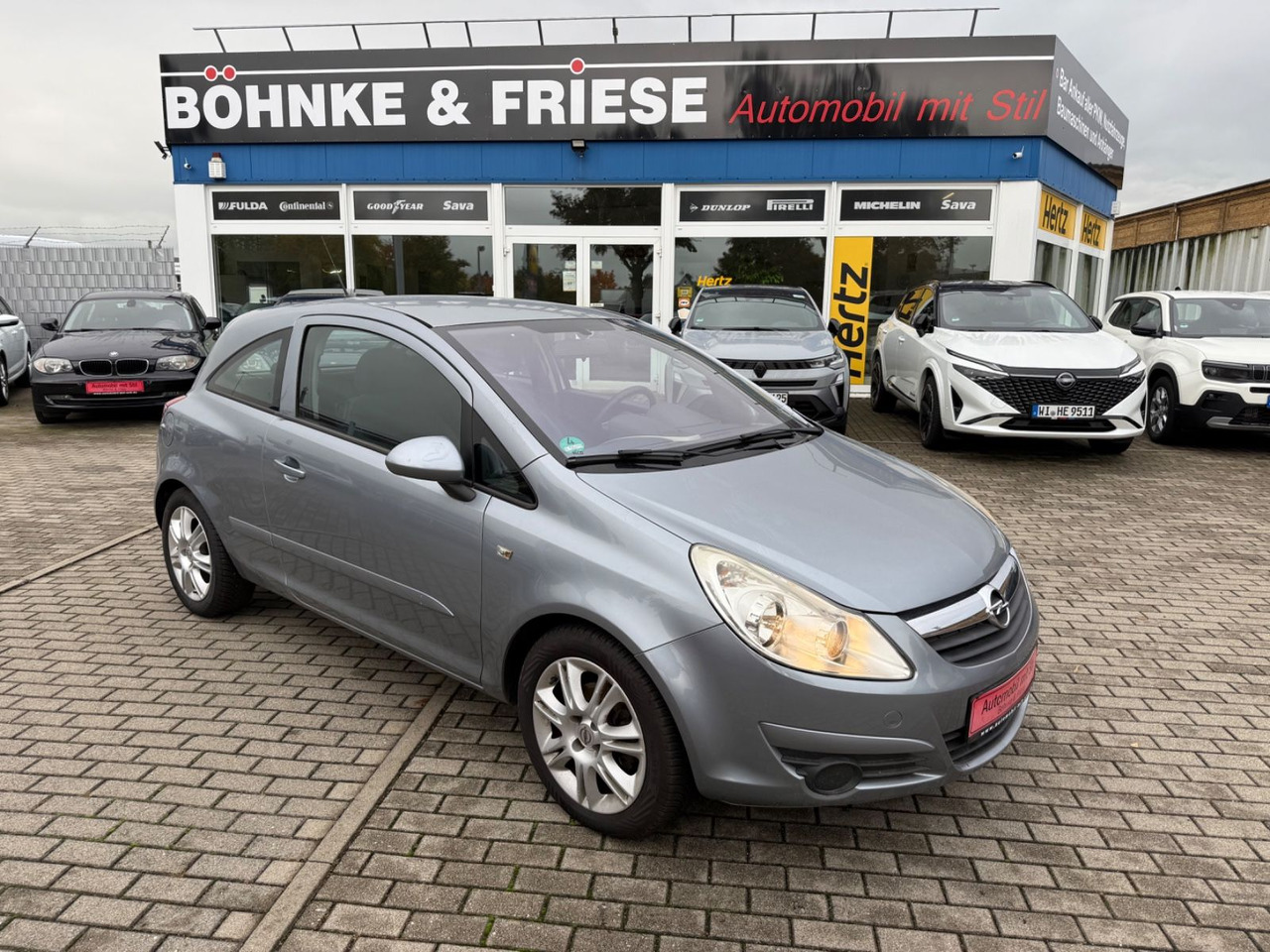 Opel Corsa D Edition KLIMA ALLWETTER REIFEN TÜV 26 - Лек автомобил: снимка 1 Opel Corsa D Edition KLIMA ALLWETTER REIFEN TÜV 26 - Лек автомобил: снимка 1