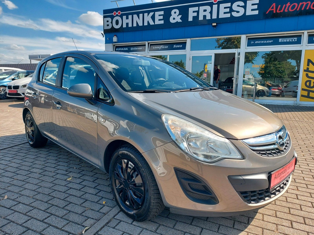Opel Corsa D Edition Klima - Лек автомобил: снимка 1 Opel Corsa D Edition Klima - Лек автомобил: снимка 1