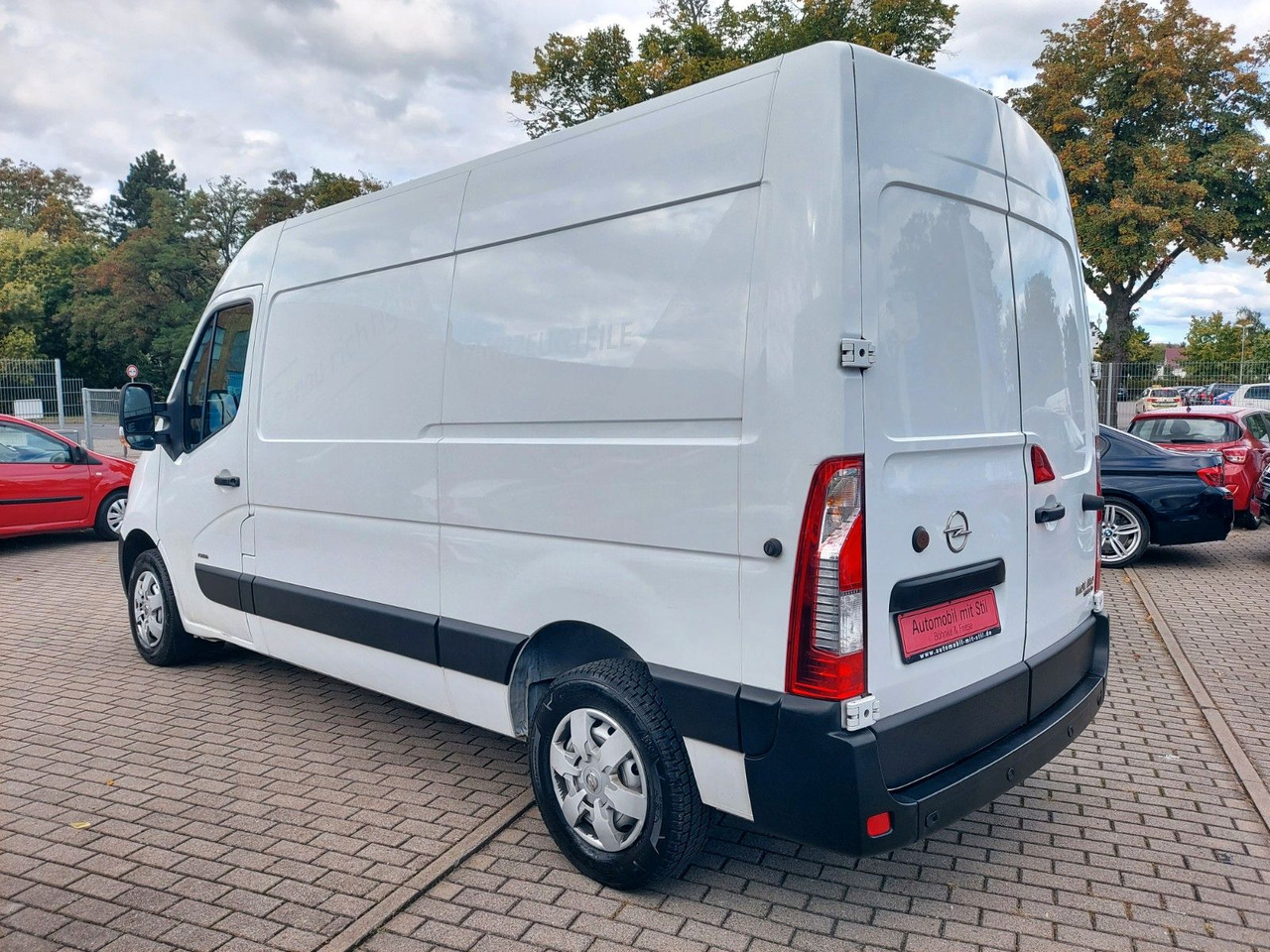 Opel Movano B Kasten Kombi HKa L2H2 3,5t Klima - Пътнически бус: снимка 4 Opel Movano B Kasten Kombi HKa L2H2 3,5t Klima - Пътнически бус: снимка 4