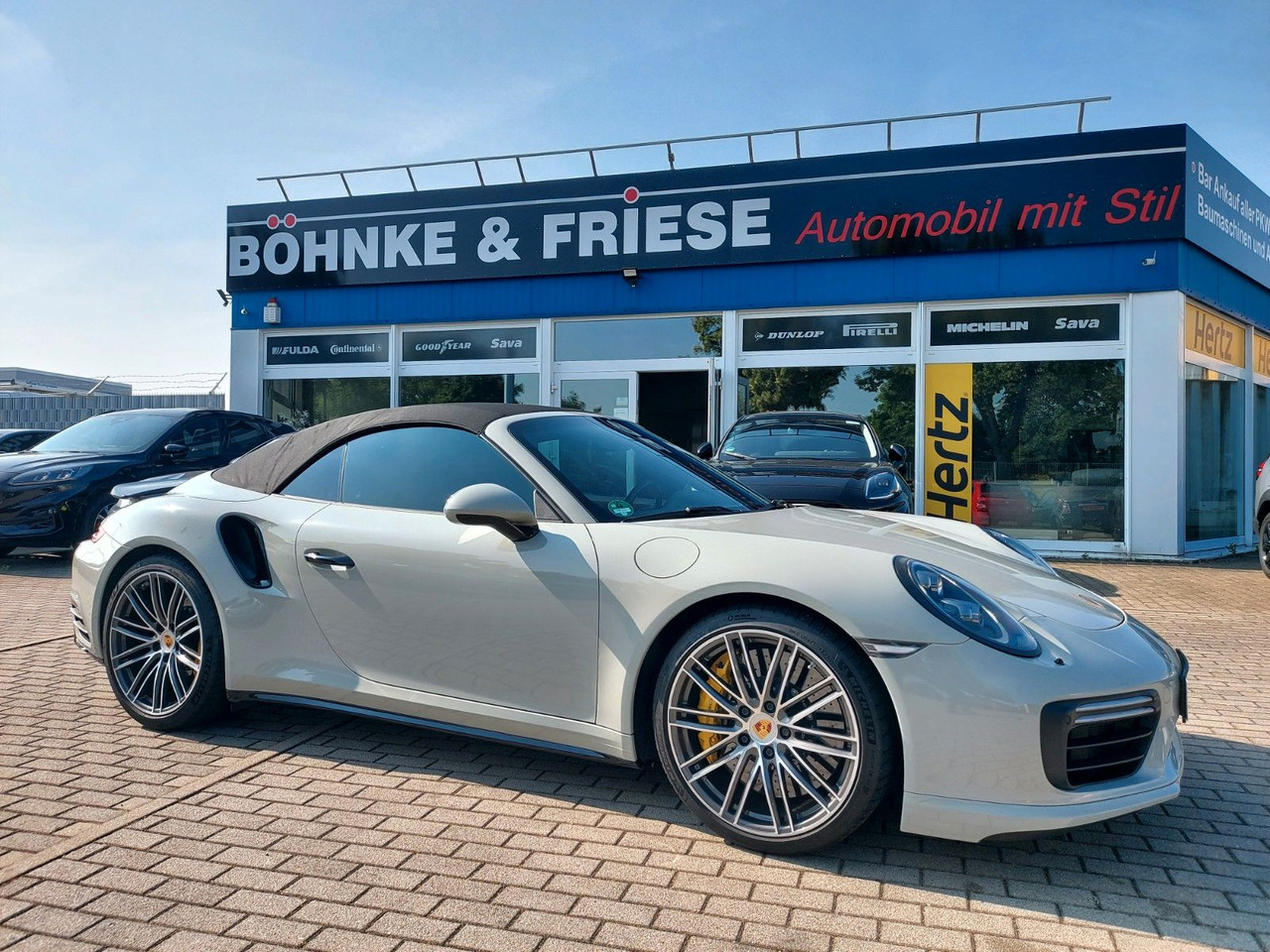 Лек автомобил Porsche 911 Turbo S Cabriolet ACC Bose Sitzlüft Garantie: снимка 16