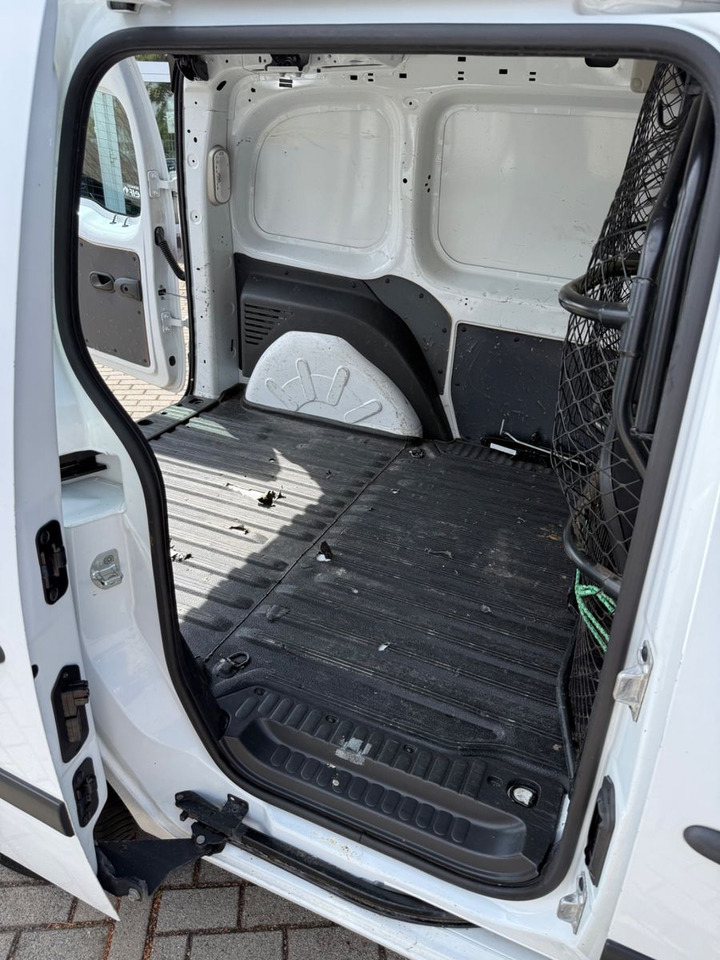 Лек автомобил Renault Kangoo Rapid Extra Klima AHK DACHTRÄGER WORKER: снимка 11