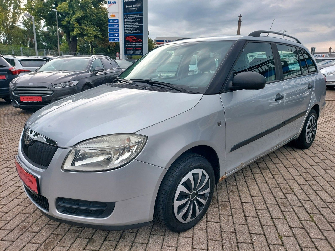 Skoda Fabia Combi Cool Edition Klima AHK - Комби: снимка 3 Skoda Fabia Combi Cool Edition Klima AHK - Комби: снимка 3