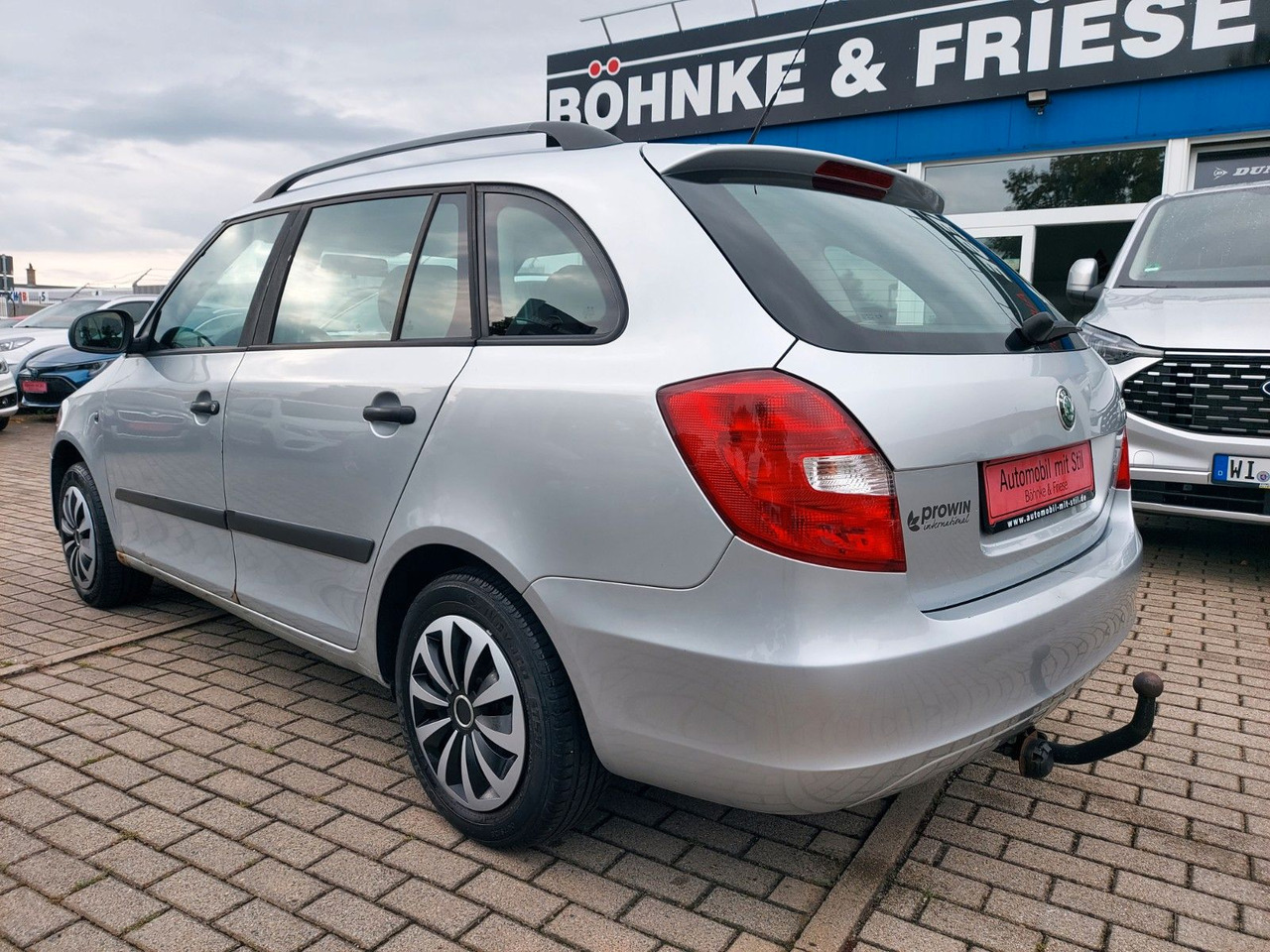 Skoda Fabia Combi Cool Edition Klima AHK - Комби: снимка 4 Skoda Fabia Combi Cool Edition Klima AHK - Комби: снимка 4
