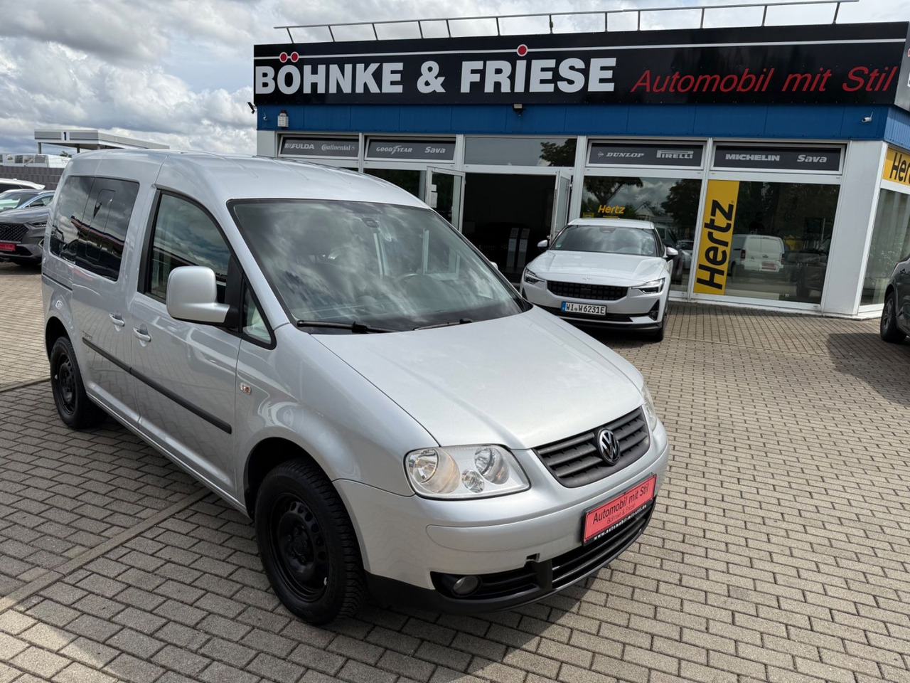 Volkswagen Caddy Life Team 5 Sitze Klima Sitzheiz. PDC - Пътнически бус: снимка 1 Volkswagen Caddy Life Team 5 Sitze Klima Sitzheiz. PDC - Пътнически бус: снимка 1