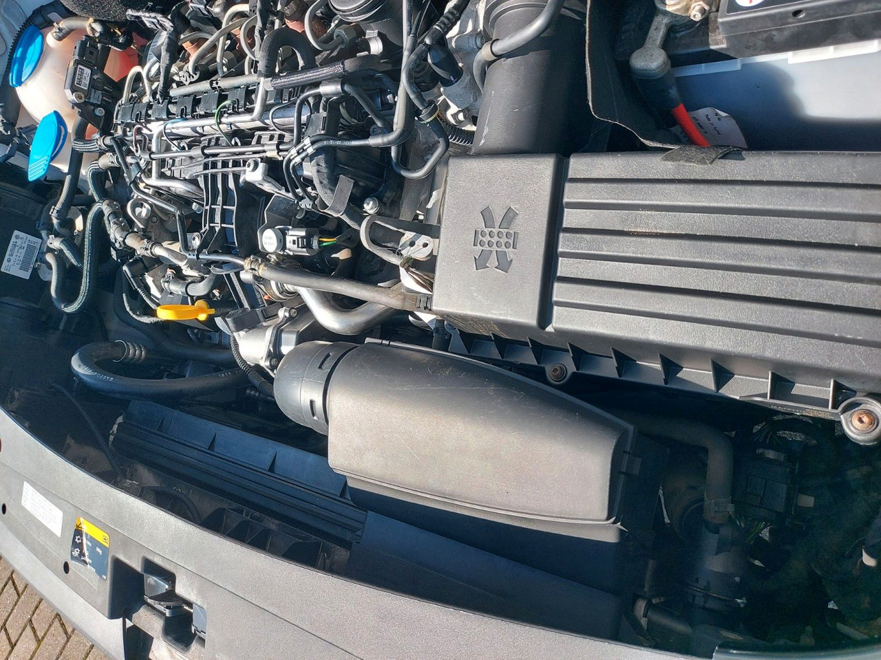 Пътнически бус Volkswagen Caddy Nfz Kasten Klima 2 Sitze Bluetooth: снимка 11 Пътнически бус Volkswagen Caddy Nfz Kasten Klima 2 Sitze Bluetooth: снимка 11