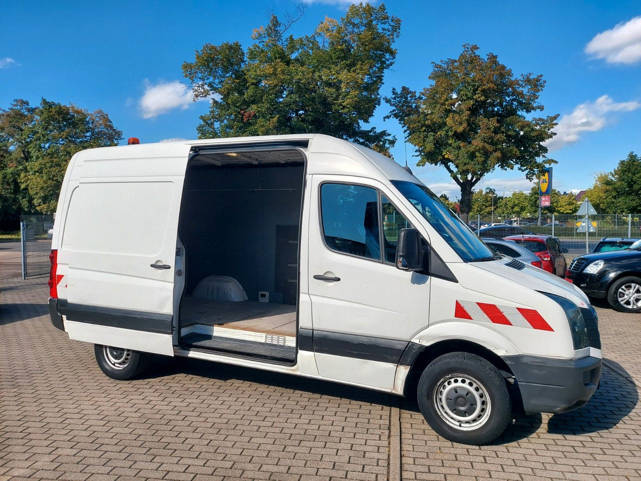 Volkswagen Crafter Kasten 35 mittel L2H2 Hochdach Klima - Товарен бус: снимка 1 Volkswagen Crafter Kasten 35 mittel L2H2 Hochdach Klima - Товарен бус: снимка 1