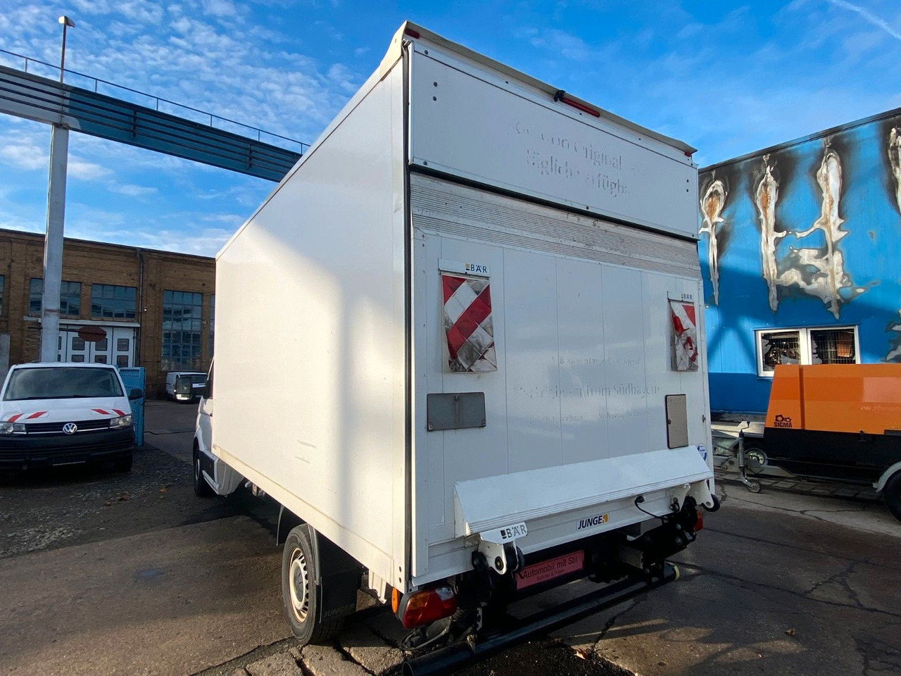 Volkswagen Crafter Pritsche Koffer 35 lang Bär LBW 750 - Лекотоварен автомобил фургон: снимка 5 Volkswagen Crafter Pritsche Koffer 35 lang Bär LBW 750 - Лекотоварен автомобил фургон: снимка 5