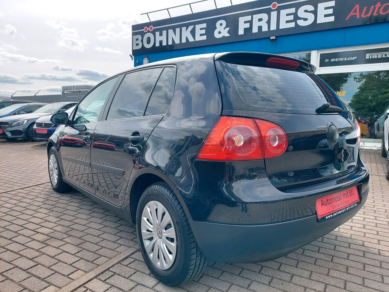 Volkswagen Golf V Lim. Golf 5 Trend Klima 8x Räder - Седан: снимка 2 Volkswagen Golf V Lim. Golf 5 Trend Klima 8x Räder - Седан: снимка 2